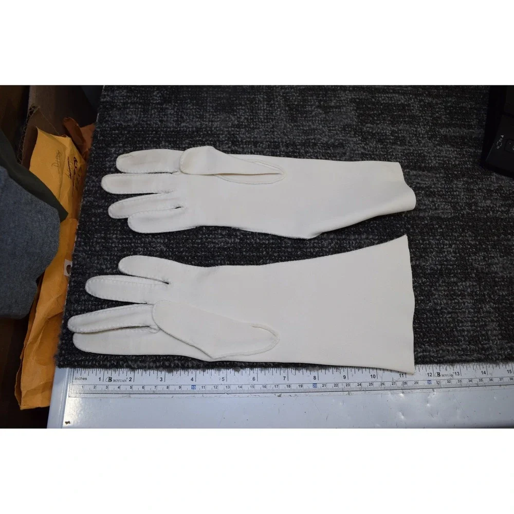Vintage Cotton Gloves Women S M White Over the Wrist Formal Night Evening MCM